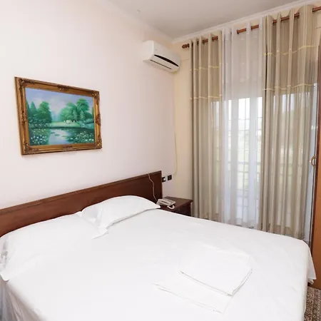 Serenata Korcare Resort Hotel Mirash