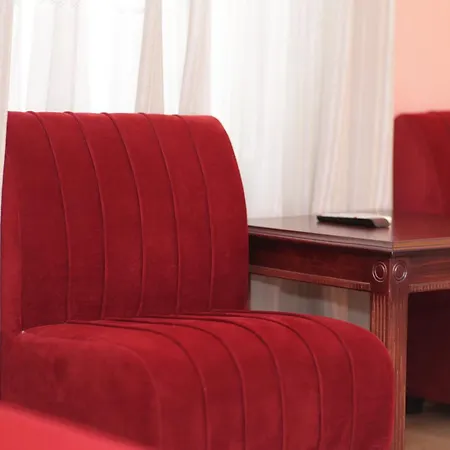 فندق Serenata Korcare