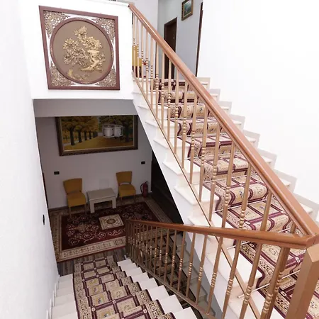 Hotel Serenata Korcare Resort