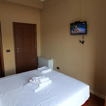 فندق Serenata Korcare Mirash