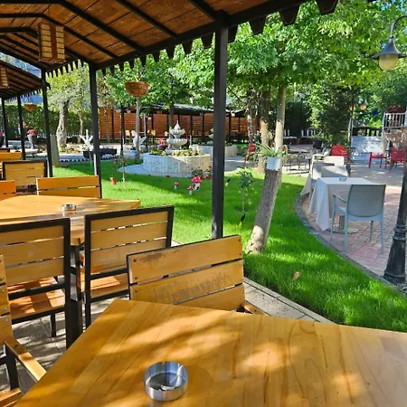 Serenata Korcare 4* Mirash