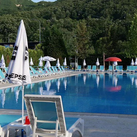 Serenata Korcare Szálloda 4*